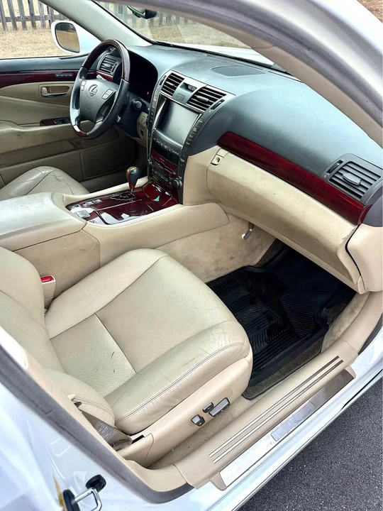 2008 Lexus LS 4th Gen - Image 7 of 9