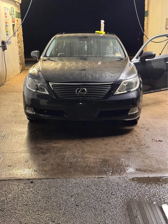 2008 Lexus LS 4th Gen - Image 13 of 15