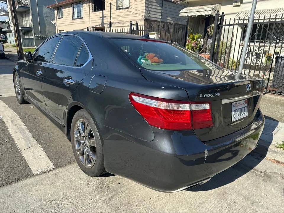 2008 Lexus LS 4th Gen - Image 2 of 14
