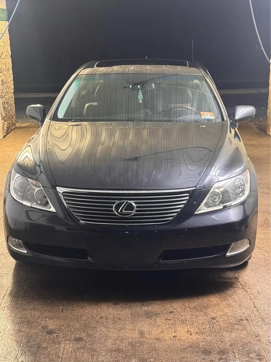 2008 Lexus LS 4th Gen - Image 2 of 15