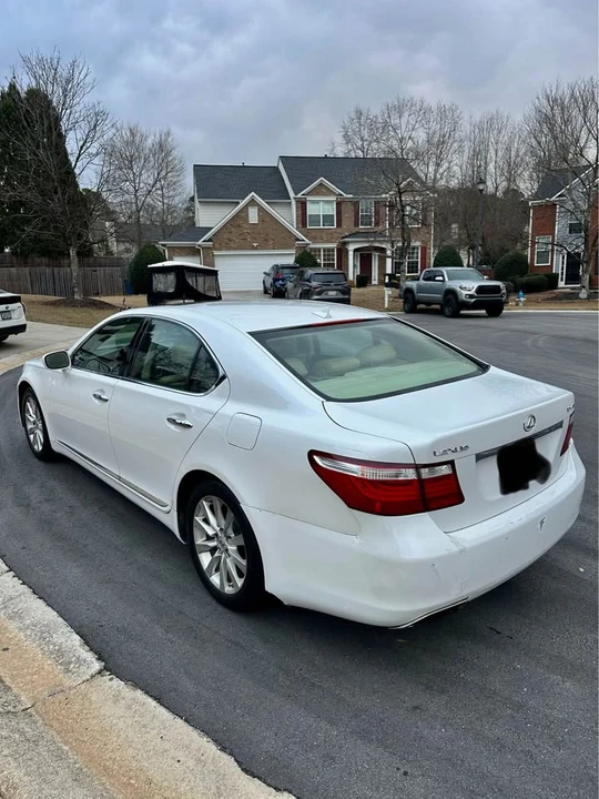 2008 Lexus LS 4th Gen - Image 4 of 9