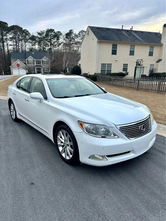2008 Lexus LS 4th Gen - Image 2 of 9