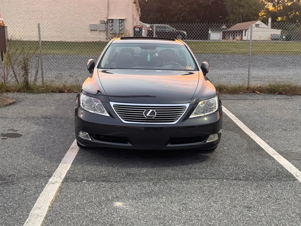 2008 Lexus LS 4th Gen - Image 12 of 15