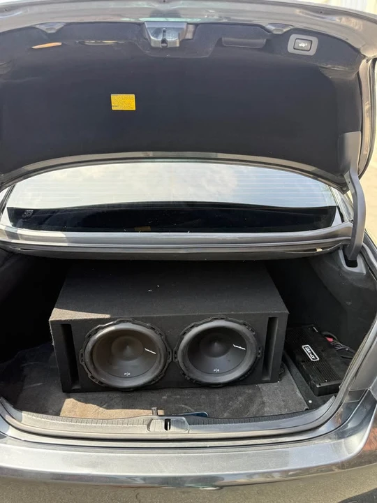 2008 Lexus LS 4th Gen - Image 12 of 13