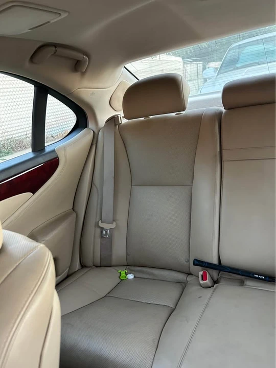 2008 Lexus LS 4th Gen - Image 7 of 10