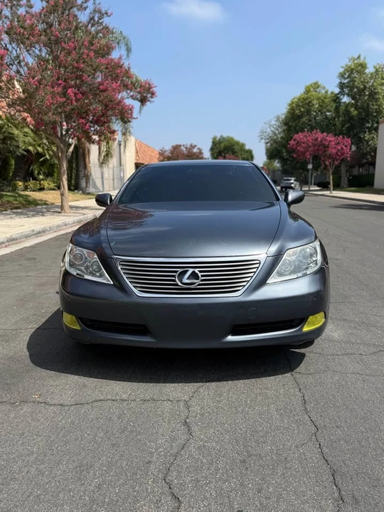 2008 Lexus LS 4th Gen - Image 7 of 13