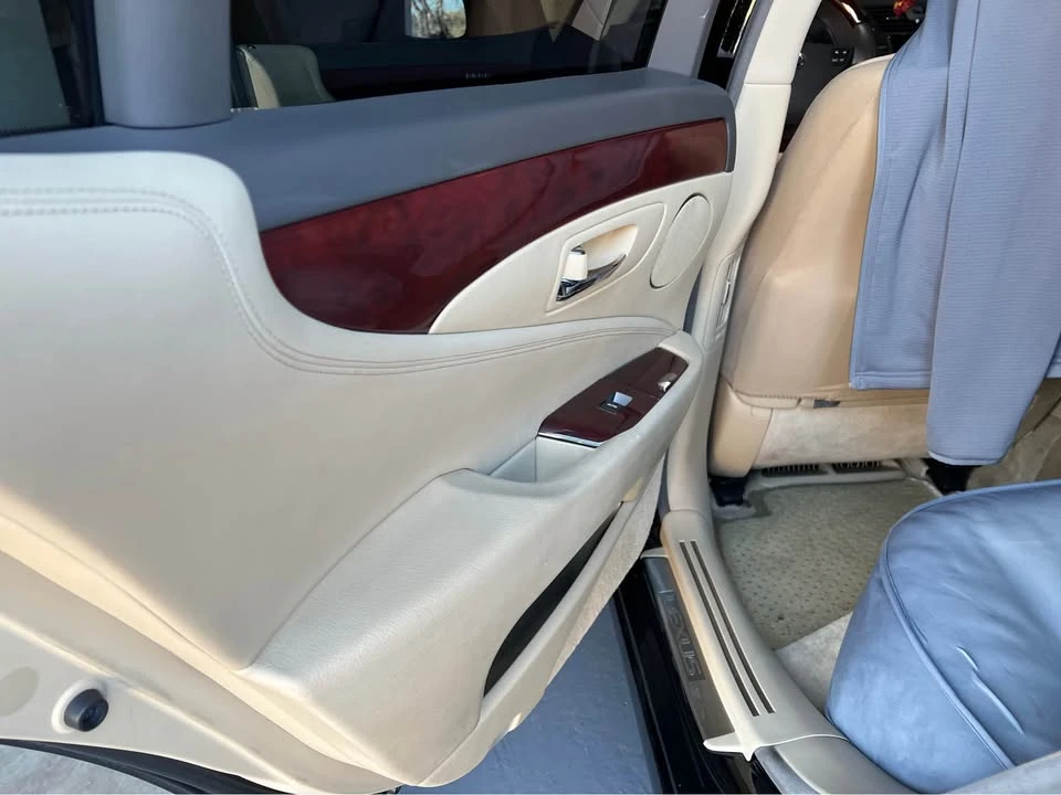 2008 Lexus LS 4th Gen - Image 10 of 13