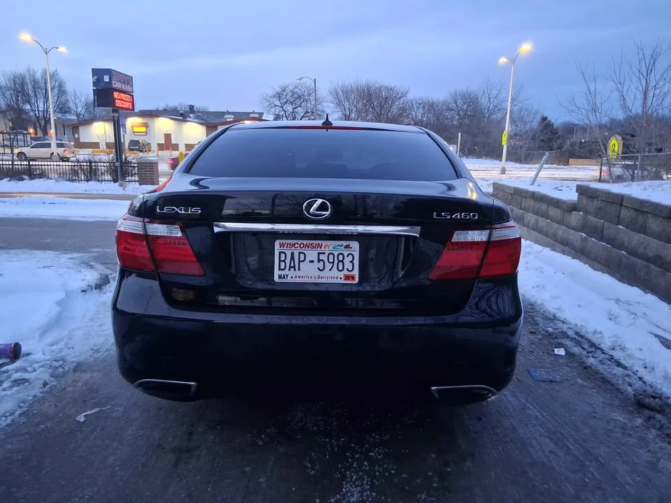 2008 Lexus LS 4th Gen - Image 6 of 10