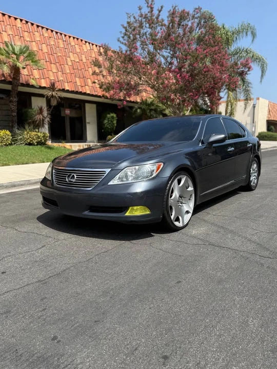 2008 Lexus LS 4th Gen - Image 8 of 13