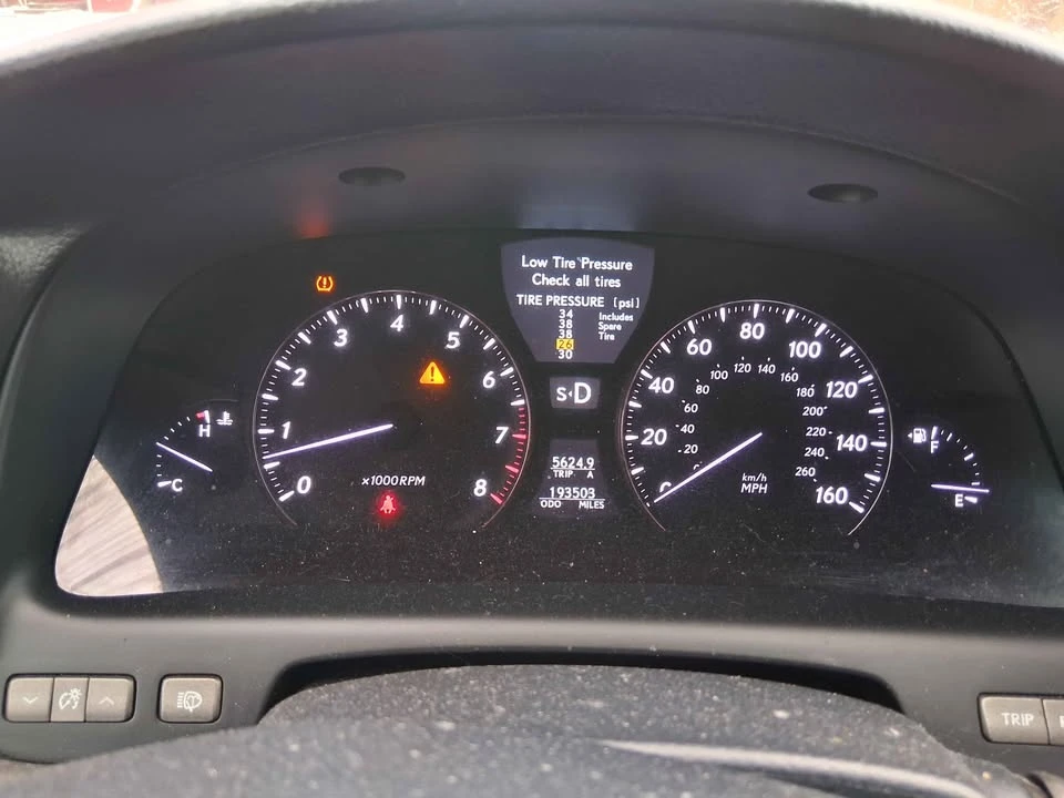 2008 Lexus LS 4th Gen - Image 7 of 10