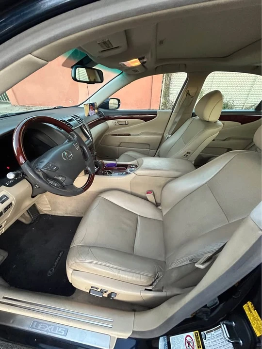 2008 Lexus LS 4th Gen - Image 4 of 10
