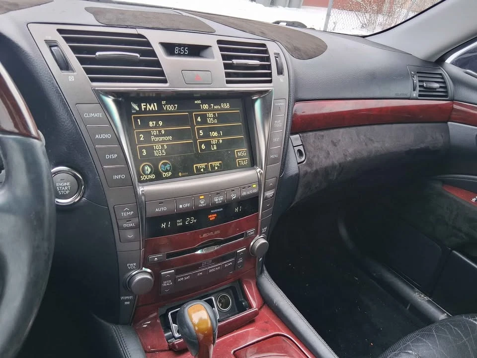 2008 Lexus LS 4th Gen - Image 9 of 10