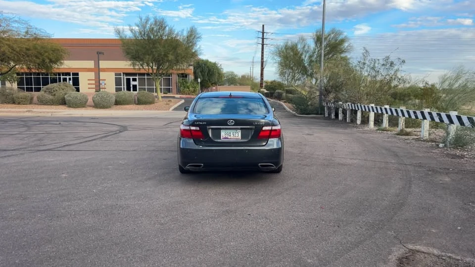 2008 Lexus LS 4th Gen - Image 5 of 16