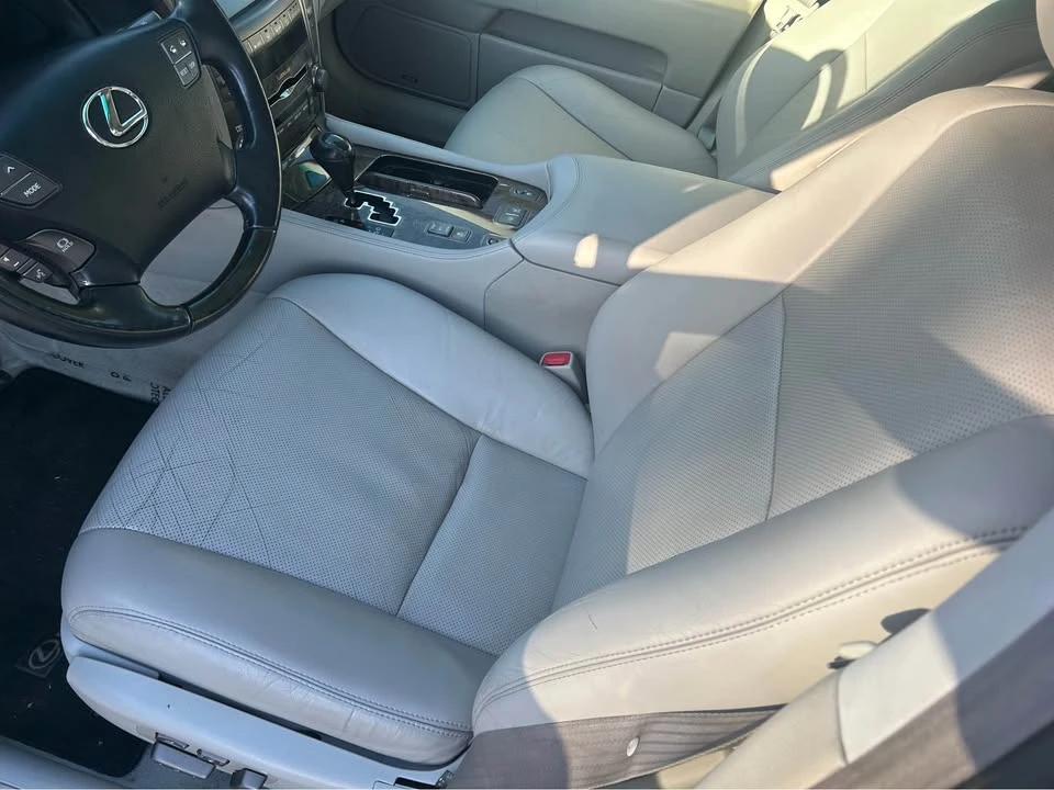 2008 Lexus LS 4th Gen - Image 7 of 10