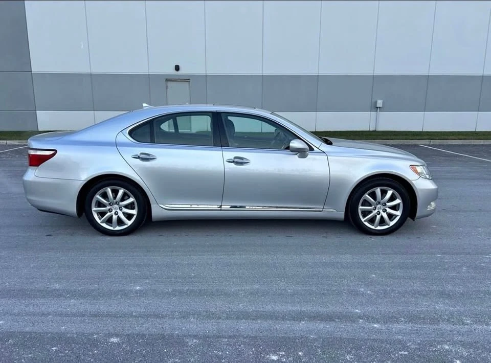 2008 Lexus LS 4th Gen - Image 3 of 11