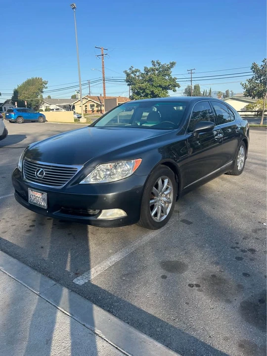 2008 Lexus LS 4th Gen - Image 2 of 10