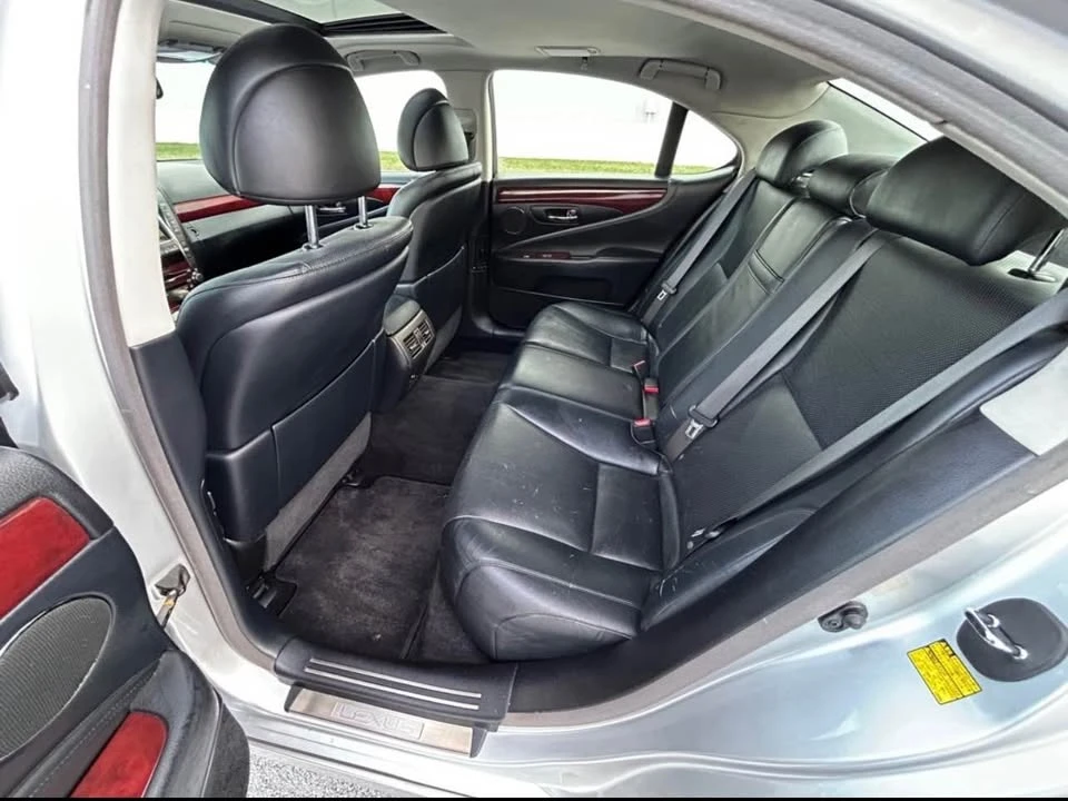 2008 Lexus LS 4th Gen - Image 7 of 11