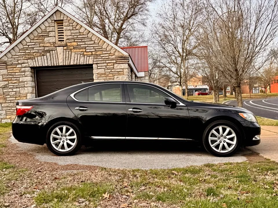 2008 Lexus LS 4th Gen - Image 6 of 20