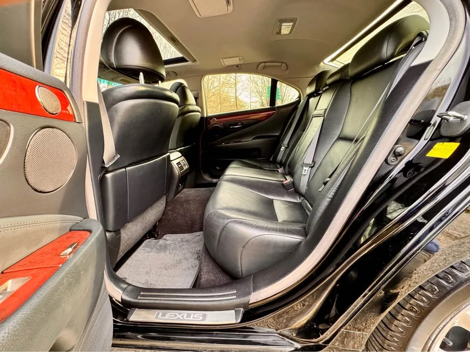 2008 Lexus LS 4th Gen - Image 18 of 20