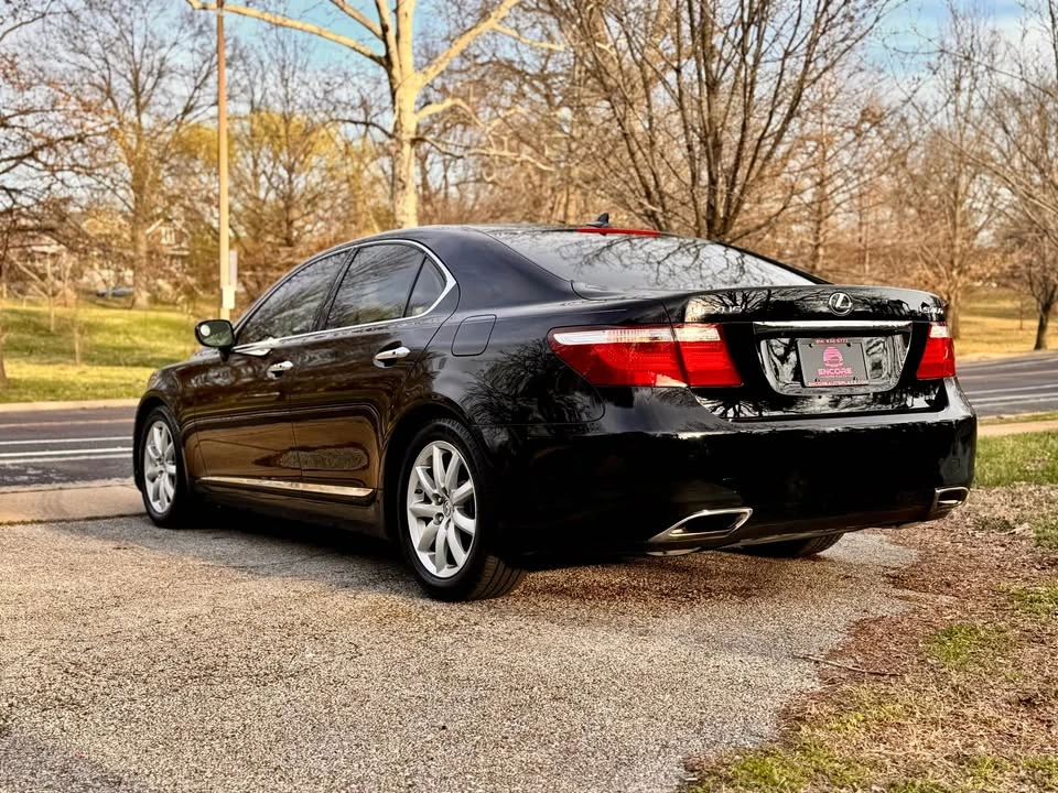 2008 Lexus LS 4th Gen - Image 3 of 20