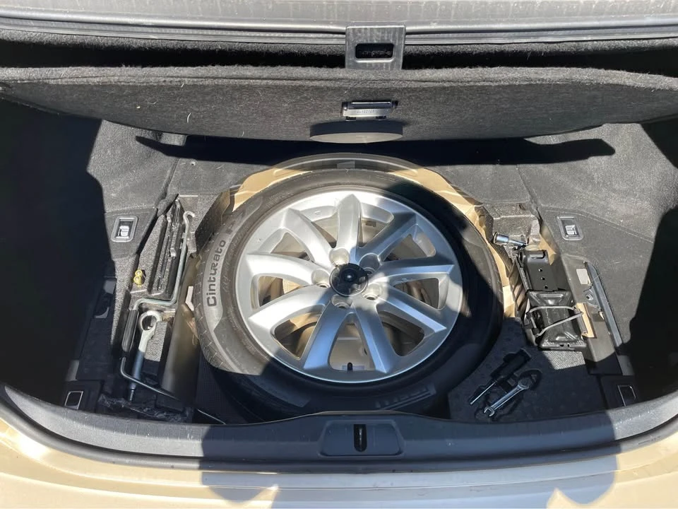 2008 Lexus LS 4th Gen - Image 11 of 11