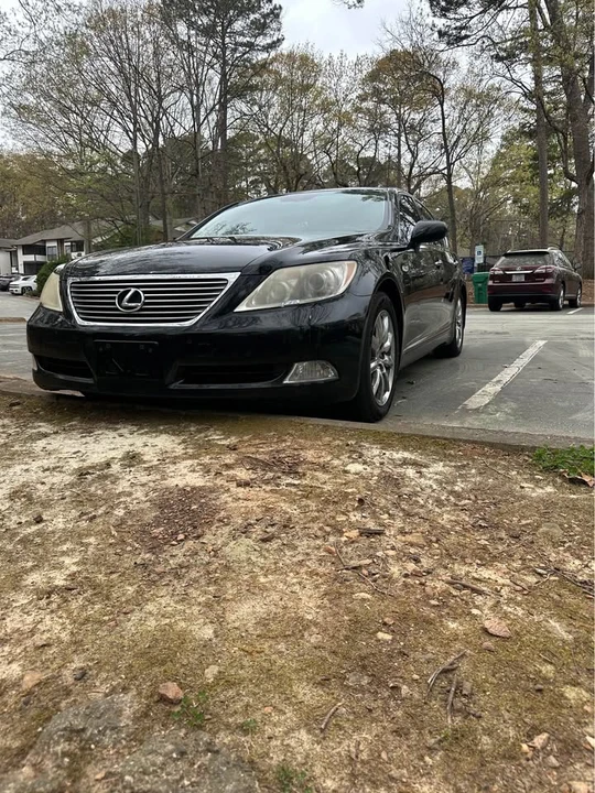2008 Lexus LS 4th Gen - Image 2 of 18