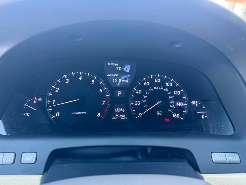 2008 Lexus LS 4th Gen - Image 13 of 17