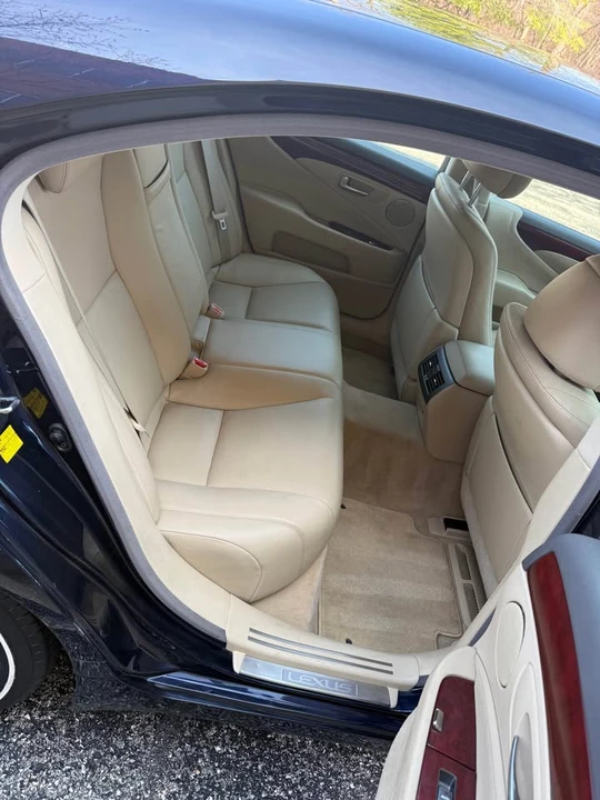 2008 Lexus LS 4th Gen - Image 4 of 17