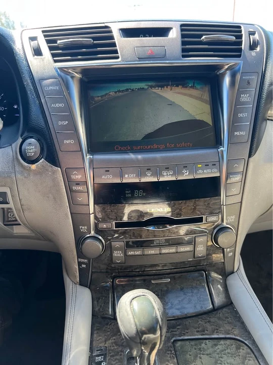 2008 Lexus LS 4th Gen - Image 8 of 10