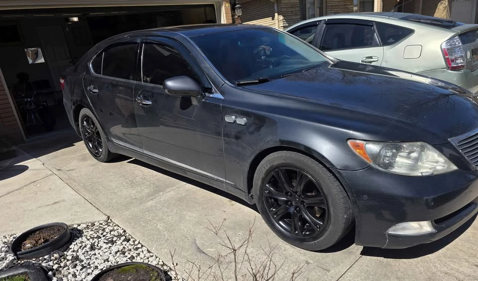 2008 Lexus LS 4th Gen - Image 11 of 15
