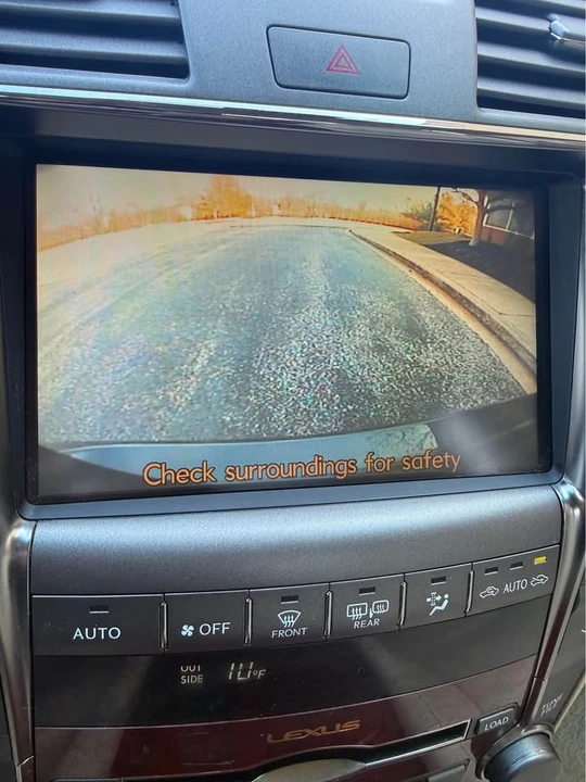 2008 Lexus LS 4th Gen - Image 14 of 17