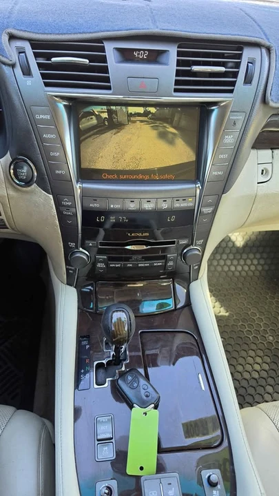 2008 Lexus LS 4th Gen - Image 7 of 16