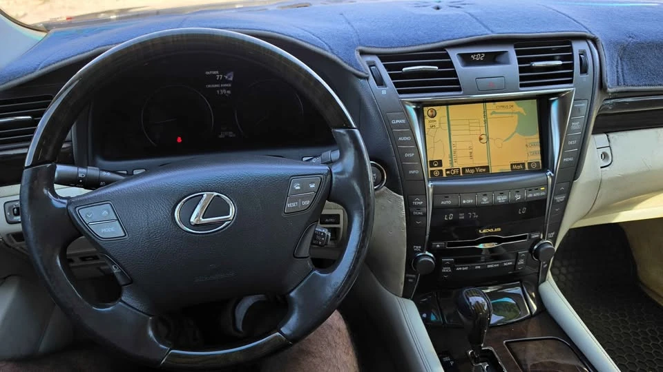 2008 Lexus LS 4th Gen - Image 8 of 16
