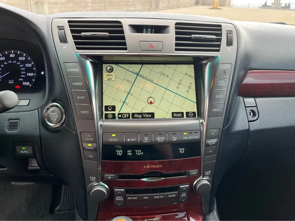 2008 Lexus LS 4th Gen - Image 13 of 18