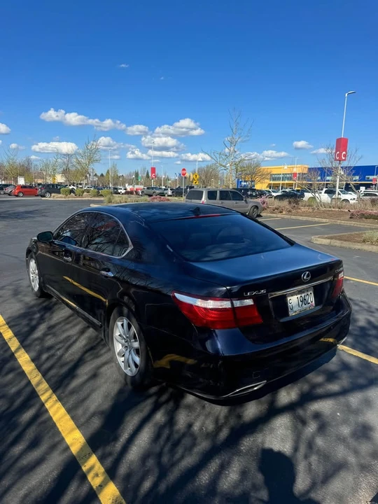 2008 Lexus LS 4th Gen - Image 2 of 8