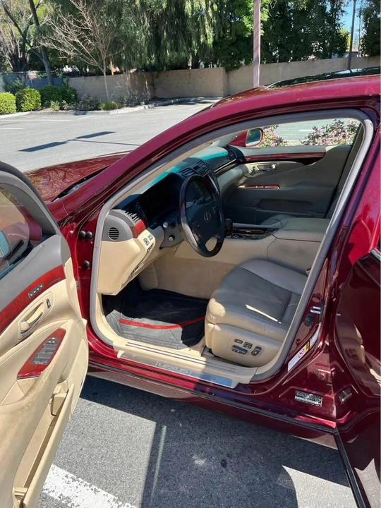 2008 Lexus LS 4th Gen - Image 6 of 12
