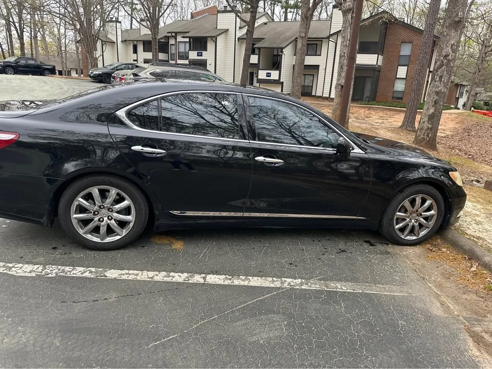 2008 Lexus LS 4th Gen - Image 3 of 18