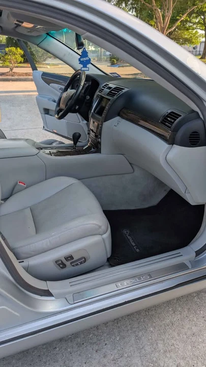 2008 Lexus LS 4th Gen - Image 5 of 14