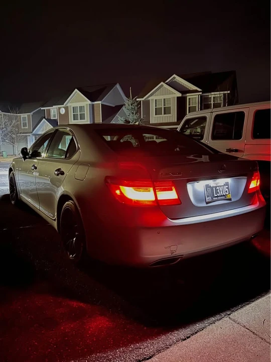 2008 Lexus LS 4th Gen - Image 5 of 6