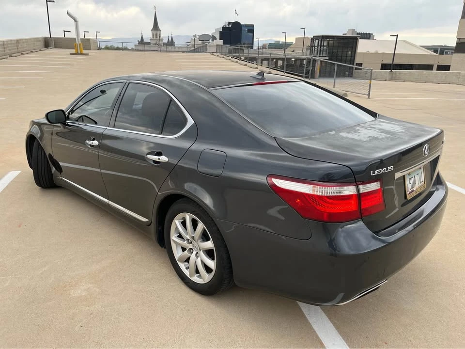 2008 Lexus LS 4th Gen - Image 3 of 18