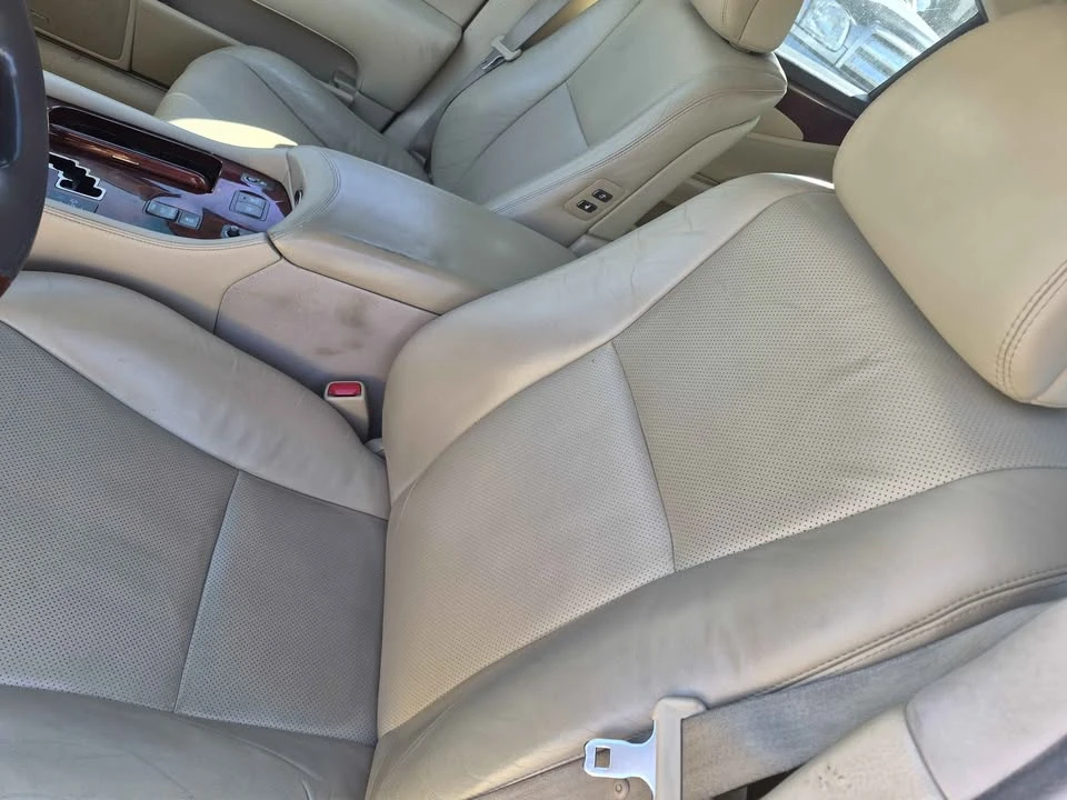 2008 Lexus LS 4th Gen - Image 13 of 18
