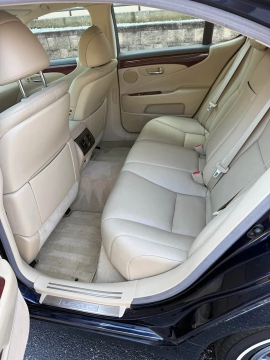 2008 Lexus LS 4th Gen - Image 6 of 17