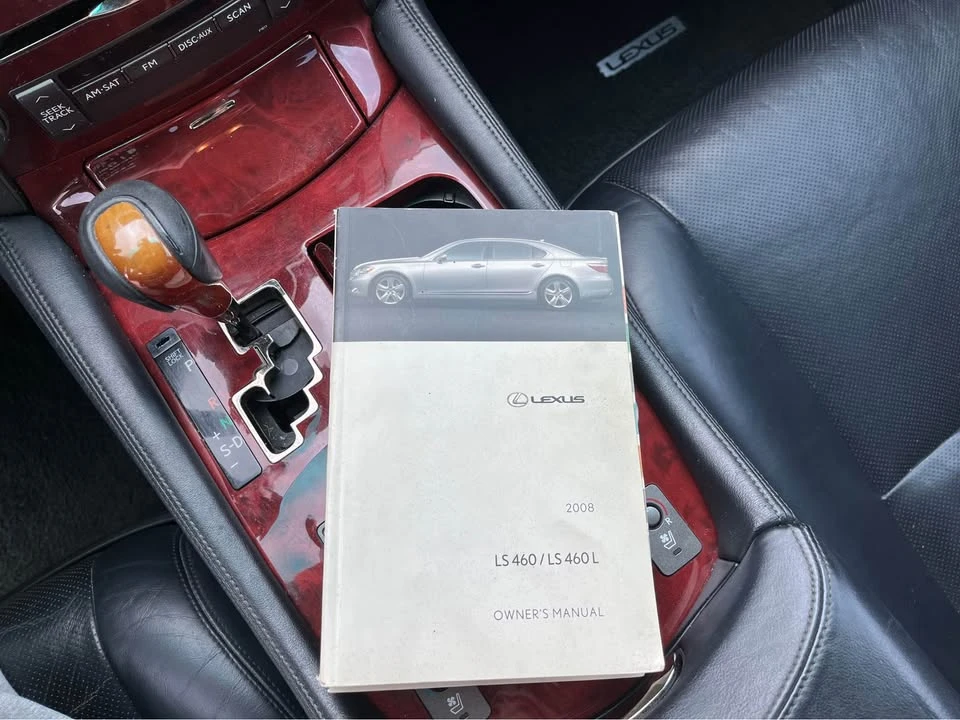 2008 Lexus LS 4th Gen - Image 14 of 18