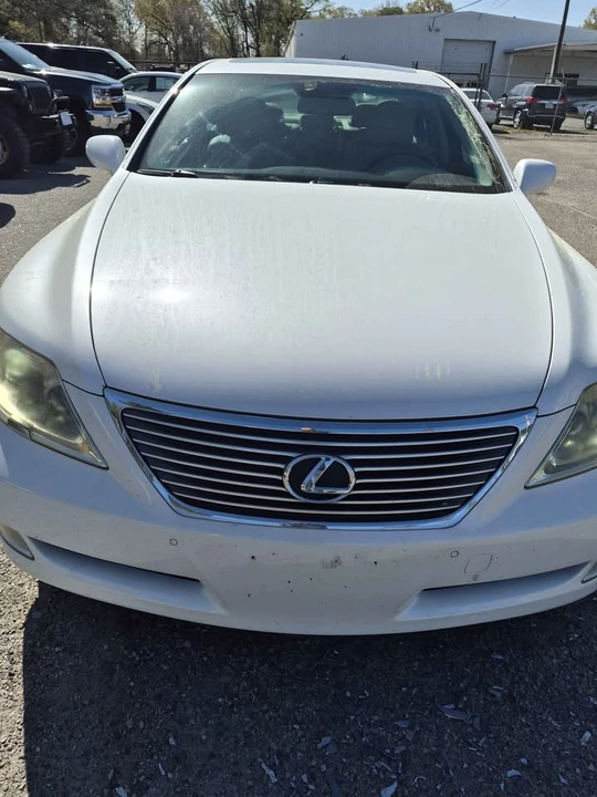 2008 Lexus LS 4th Gen - Image 3 of 18