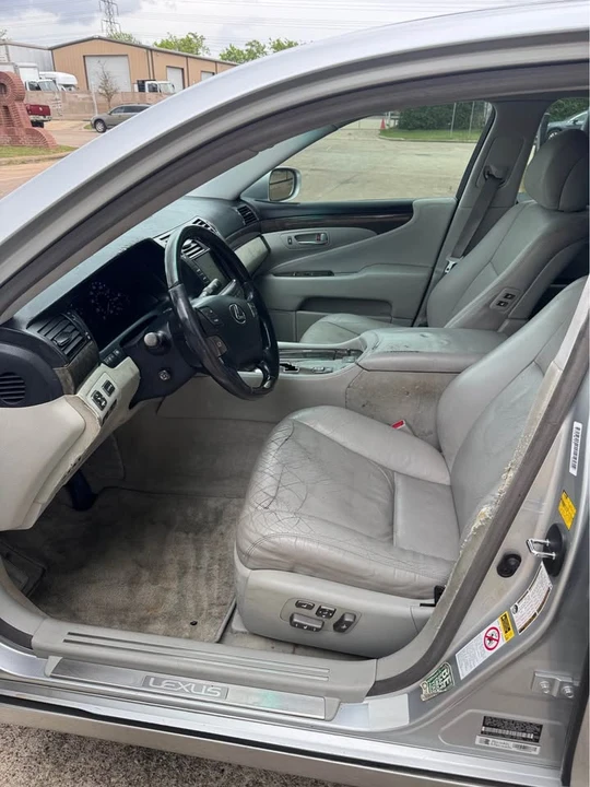 2008 Lexus LS 4th Gen - Image 15 of 16
