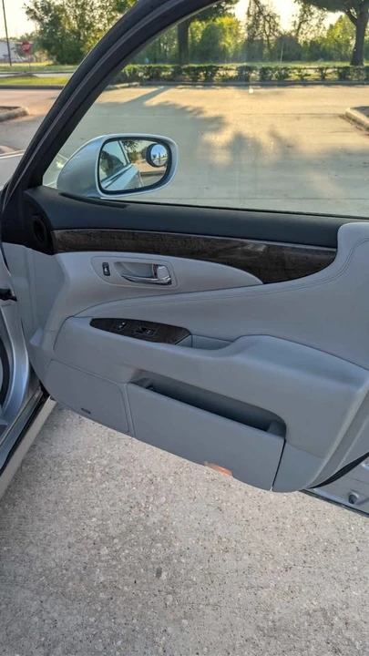 2008 Lexus LS 4th Gen - Image 11 of 14