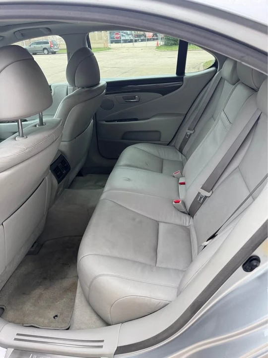 2008 Lexus LS 4th Gen - Image 11 of 16
