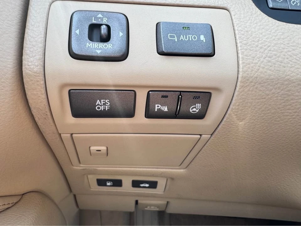 2008 Lexus LS 4th Gen - Image 18 of 20