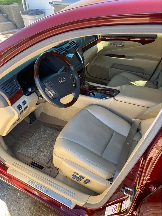 2008 Lexus LS 4th Gen - Image 5 of 13