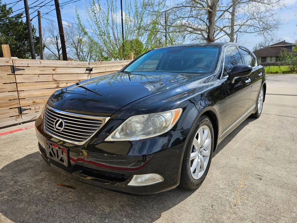 2008 Lexus LS 4th Gen - Image 5 of 13